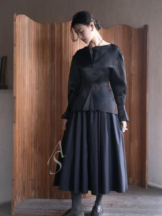 Mark Kenly Domino Tan 26PS 黑色真丝bemma收腰上衣 商品图2