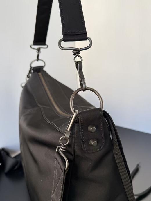 巴黎世家 Le City系列  MoTo 机车包 尼龙（LZ） 商品图3