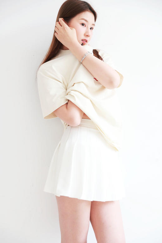 手编刺绣tee，阔版宽松设计。港风情侣款圆领纯棉半袖t恤E032158 商品图0