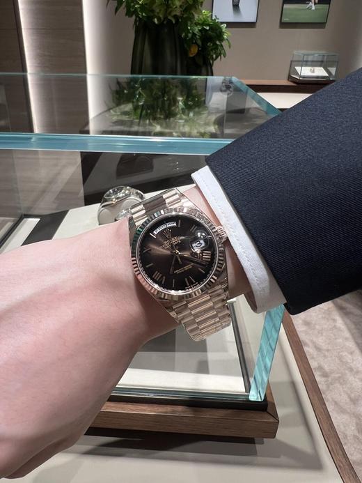 劳力士 星期日历型系列 渐变棕色日志腕表尺寸:36mm 商品图1