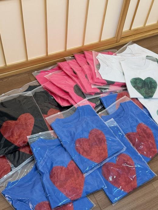 3.21新爱心长袖T恤，不退可换色～ 商品图9