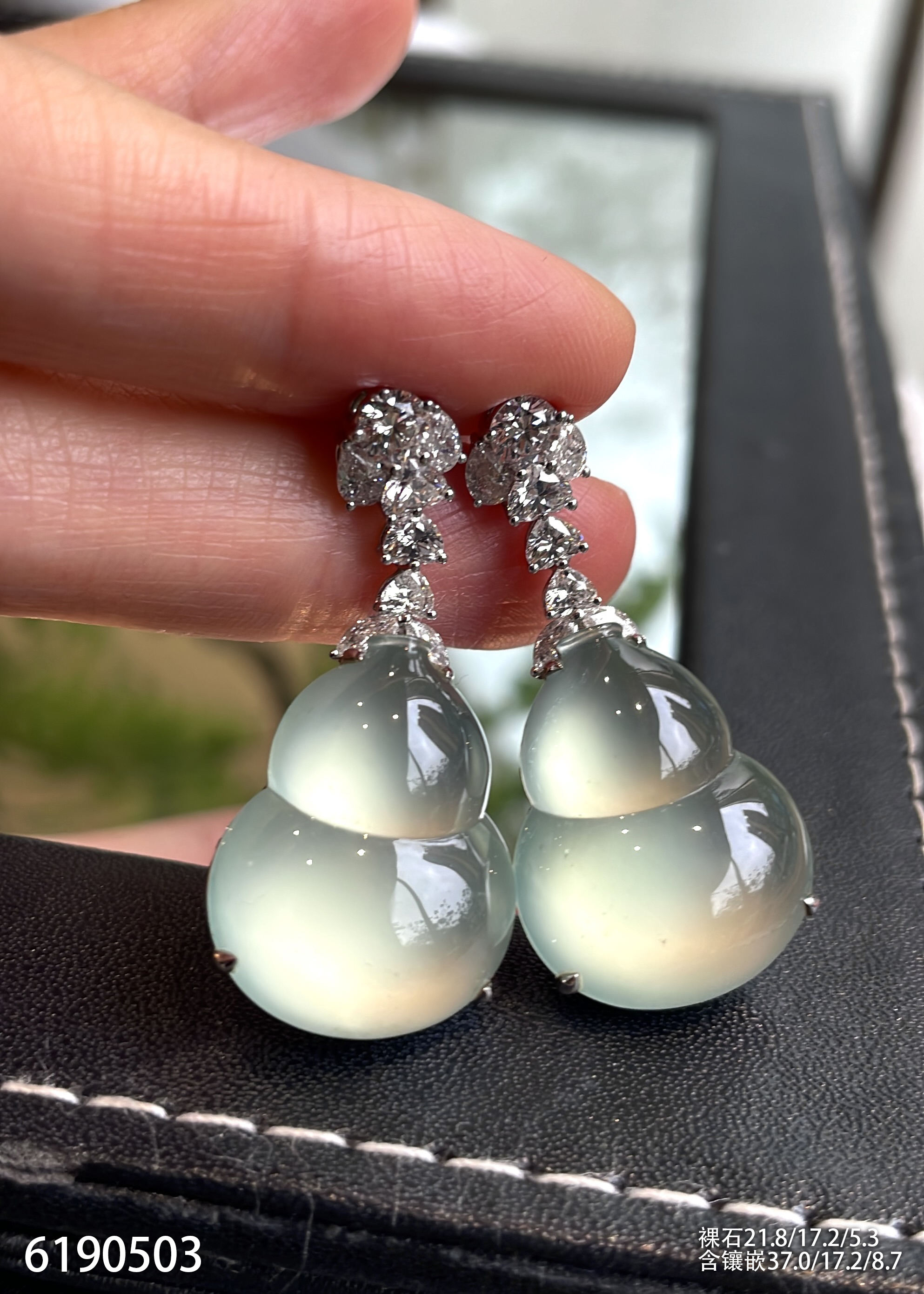 玻璃种葫芦耳坠【6190503】具体价格微信咨询