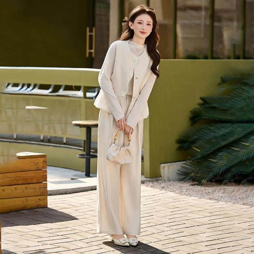 时尚套装春新款女装洋气时髦马甲打底衫秋阔腿裤三件套SNX3226 商品图3