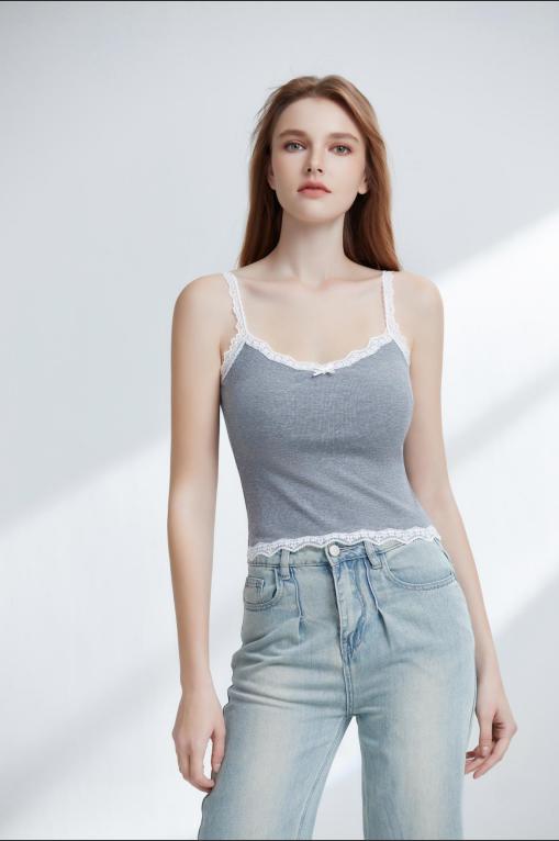 【满2件/99元】【秀黛】女罗纹V领蕾丝罩杯吊带固定杯垫蕾丝V领蝴蝶结吊带背心W2776007T【门店同款】 商品图0