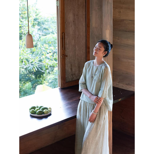 牧衣游原创 丝棉手工刺绣小衫女新款古朴禅意七分袖圆领上衣 素笺 商品图2