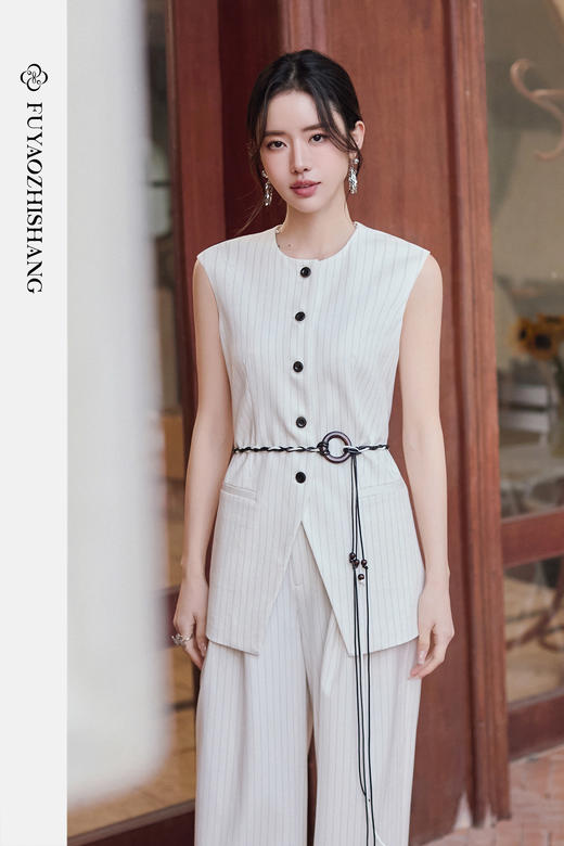 FUYAO扶摇直上 戏蕴东方风 条纹阔腿裤两件套女夏老钱风无袖外套 商品图5