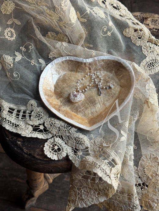 Antomoon 26SS 手工古董珠绣心型挂坠手链 商品图5