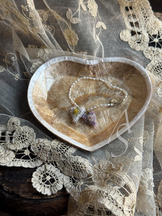 Antomoon 26SS 手工古董珠绣双心型挂坠手链 商品图2