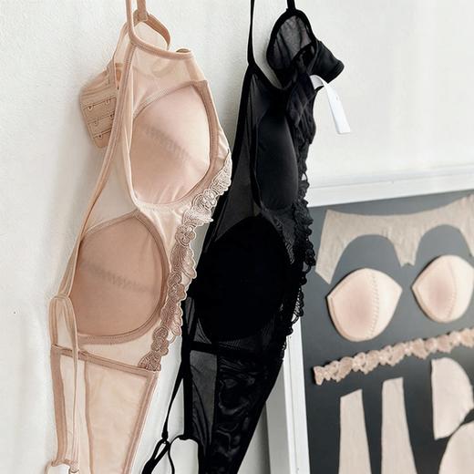 官网1950！LP同款镂空绣花薄款内衣女 网纱透气无钢圈大胸显小聚拢背心式文胸 商品图4
