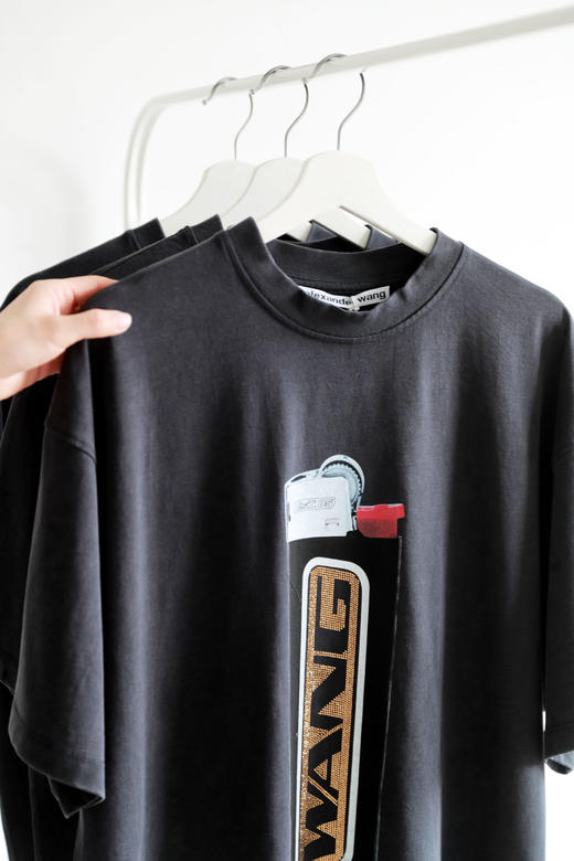 闪钻闪钻，烫金高锭大主tee。摩登氛围感圆领情侣短袖t恤E032188 商品图4