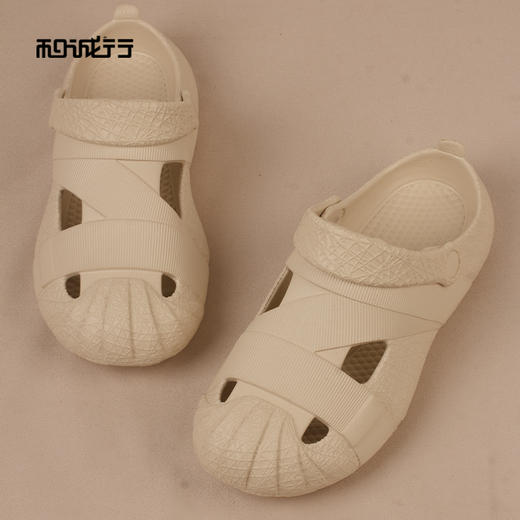 和诚行2026夏季新款踩屎感外穿户外沙滩休闲防滑耐磨包头男式休闲拖鞋0470216 商品图2