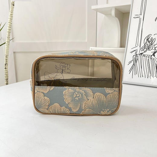 刺绣烫金包包 手提包/四方包枕头包，化妆包 洗漱包 商品图6