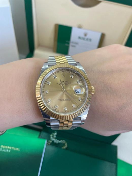 劳力士 五珠链间金香槟金盘腕表 904L精钢电镀18K金三角坑纹外圈尺寸：41mm 商品图7