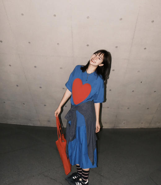 出口韩国订单晕染爱心T恤 商品图4