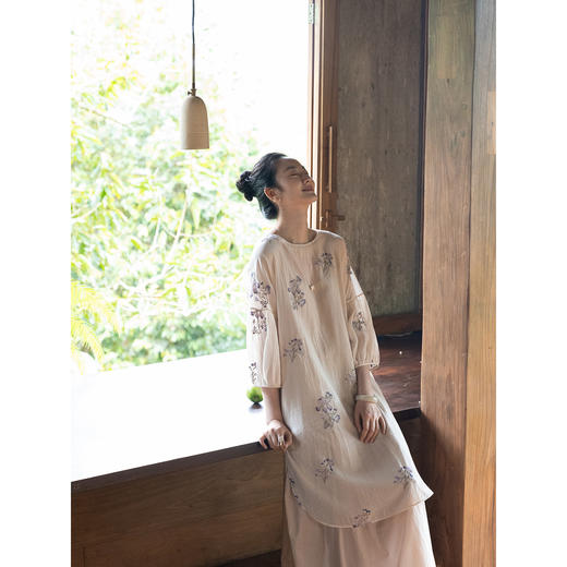 牧衣游原创 丝棉匹绣连衣裙女宽松文艺古朴气质中长款两件套 夏牧 商品图1