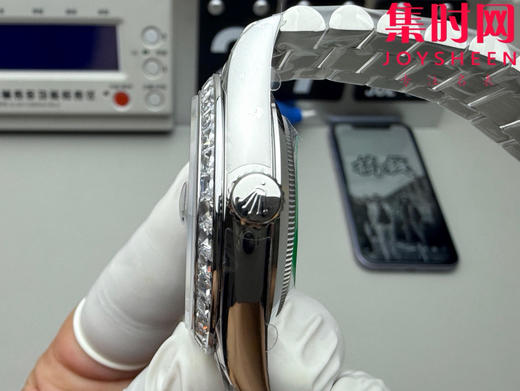 EWS劳力士星期日历型系列 冰蓝T钻 T钻方钻圈 日志40mm
款式：男士腕表 商品图3