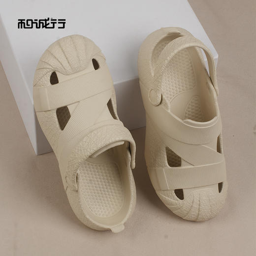 和诚行2026夏季新款踩屎感外穿户外沙滩休闲防滑耐磨包头男式休闲拖鞋0470216 商品图3