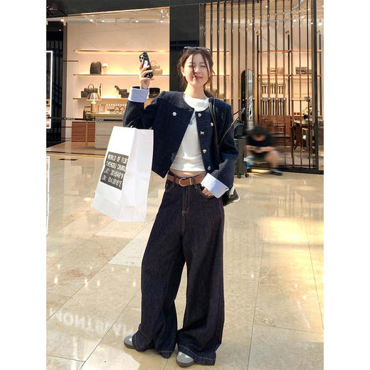 <曾小咸推荐>3.23现货秒杀 ！微信超特价！拼接小香风正肩外套 日常289.99 立减150 秒杀139.99！！ 商品图1