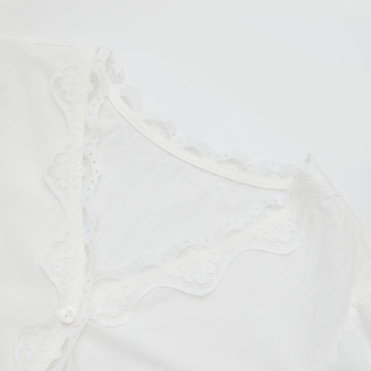 西遇法式v领2026春新款轻薄褶皱全棉贴花边泡泡袖上衣长袖女衬衫H0060195 商品图5