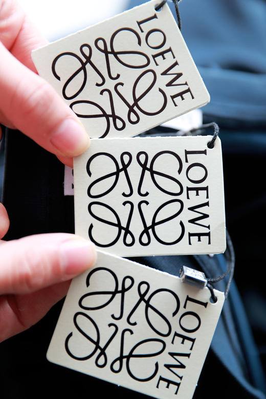 设计师手搓tee，横标字母工艺。靛蓝印花宽松针织混纺t恤E032160 商品图2