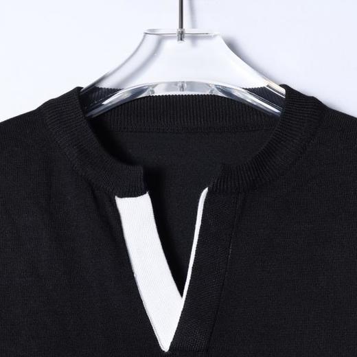 M187SDSA男装2026新款高贵轻奢韩版百搭撞色V领短袖T恤简约休闲上衣 商品图1