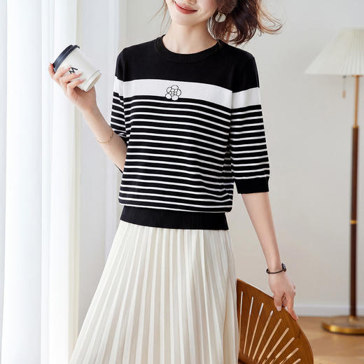 「自」全新升级【铂金会员183/天猫239/差价56】(82201)洛诗琳气质中袖冰丝针织上衣女2026新款洋气减龄薄款上衣 商品图3