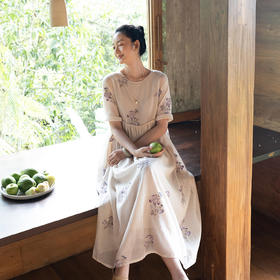 牧衣游原创 丝棉匹绣连衣裙新款宽松轻薄柔软圆领文艺长裙 月中曲