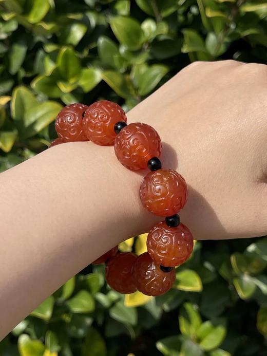 艳红玛瑙勾云纹大珠手链，顺丰包邮 商品图3