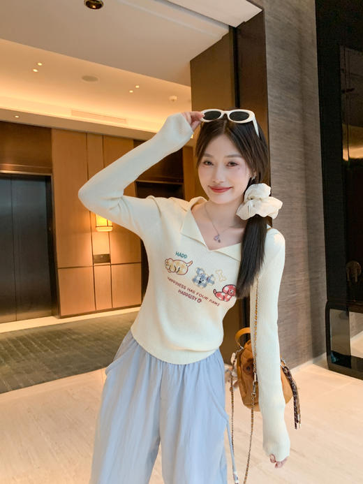 <曾小咸推荐>3.24现货秒杀 ！微信超特价！韩系v领针织衫 日常179.99 立减100 秒杀79.99！！ 商品图10