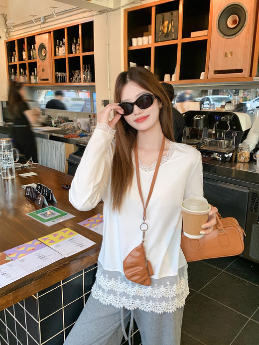 <曾小咸推荐>3.23现货秒杀 ！微信超特价！韩系v领蕾丝花边长袖T 日常149.99 立减80 秒杀69.99！！ 商品图13