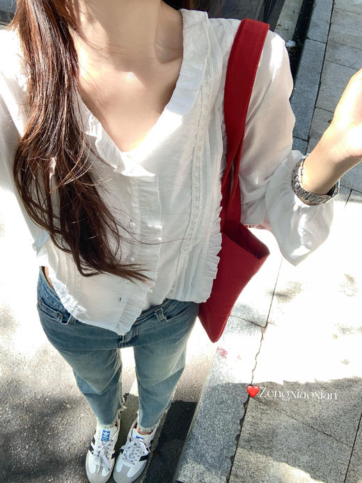 <曾小咸推荐>3.24现货秒杀 ！微信超特价！法式花边V领衬衫 日常169.99 立减90 秒杀79.99！！ 商品图5