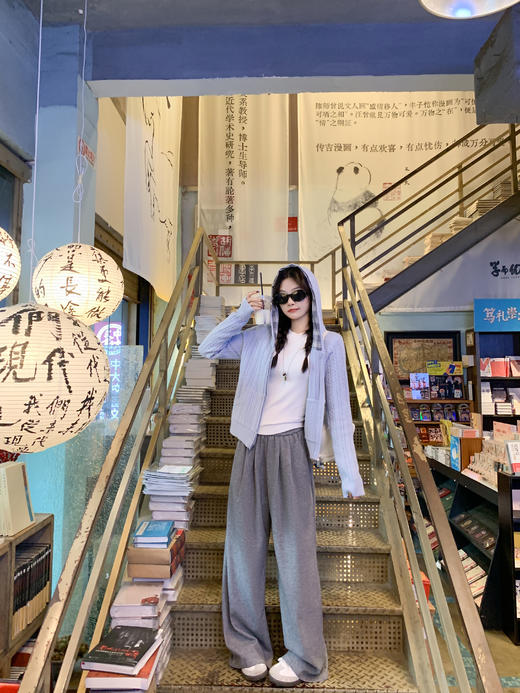 <曾小咸推荐>3.23现货秒杀 ！微信超特价！韩系阔腿休闲裤 日常159.99 立减90 秒杀69.99！！ 纯色开衫 秒杀79.99！！白色连帽长袖秒杀79.99！ 商品图10