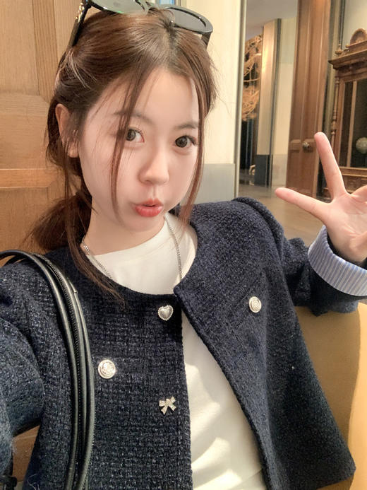 <曾小咸推荐>3.23现货秒杀 ！微信超特价！拼接小香风正肩外套 日常289.99 立减150 秒杀139.99！！ 商品图8