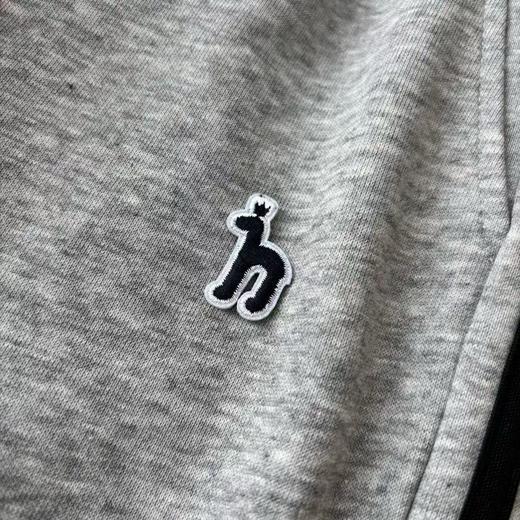 哈吉斯男女情侣同款卫裤 logo采用万针精密刺绣，立体感十足 商品图5