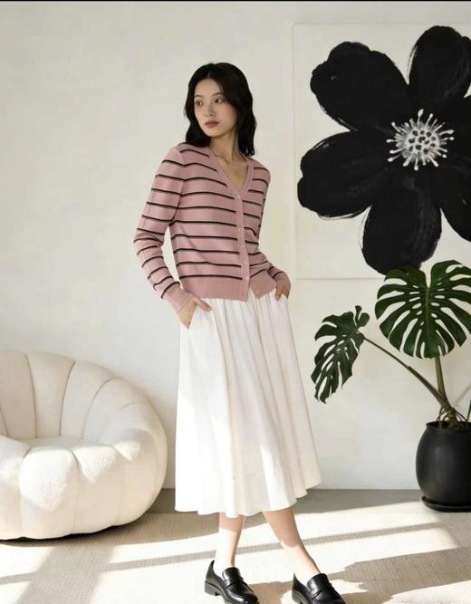 伊*丽同款桑蚕丝混纺披肩+条纹针织开衫 商品图7