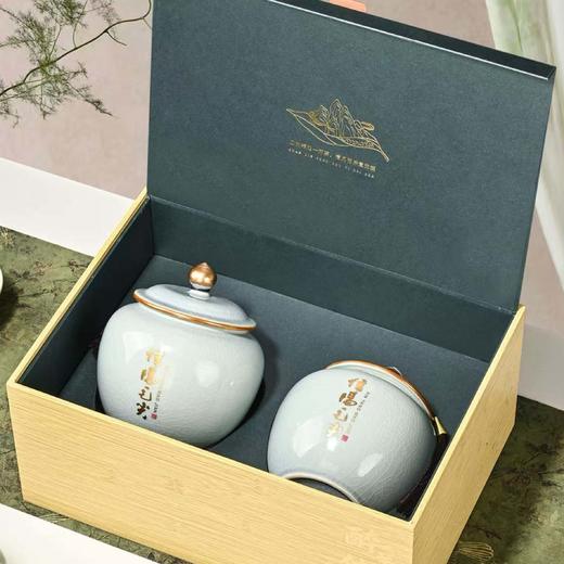 45元一套 / 一箱10套 醉美【信阳毛尖 兰色 双瓷罐】 商品图1