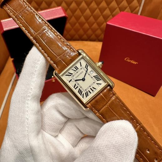 卡地亚 坦克系列腕表 鳄鱼皮 石英瑞士进口超薄高效能机芯尺寸:25.5X33.7mm 商品图8