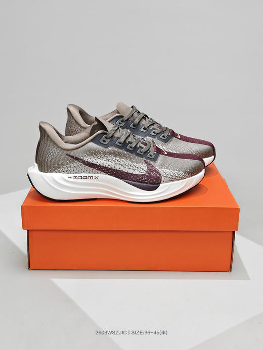 耐克Nike Air Zoom 超级飞马 透气缓震运动跑鞋 商品图1