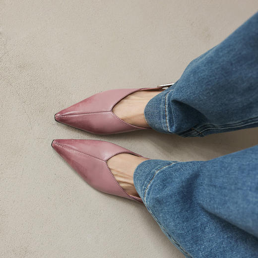 【预售5天】新款百搭一字带后空平底凉鞋女夏粗跟低跟尖头复古单鞋小皮鞋MX&mx26-099 商品图4