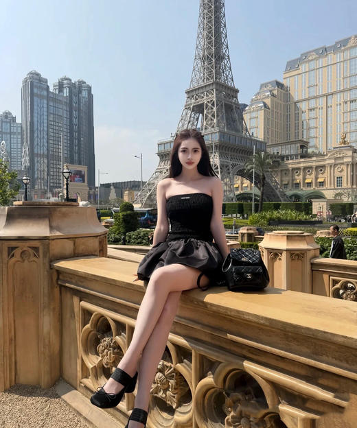 【非质量问题不退换】MiuMiu 26早春新款连衣裙（XHH） 商品图7