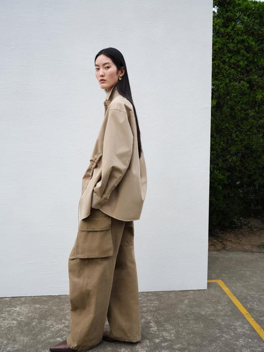 J*BY秀场设计感抽绳廓形率性衬衫 商品图8