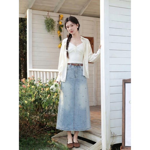 鹿向南「青枝绾裾」蓝色半身裙女夏新款时尚印花设计中长款A字裙 商品图2