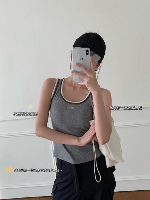 一店z 健身瑜伽必备！𝐚𝐥𝐨一体式无骨拼接背心带胸垫免穿文胸 商品图6