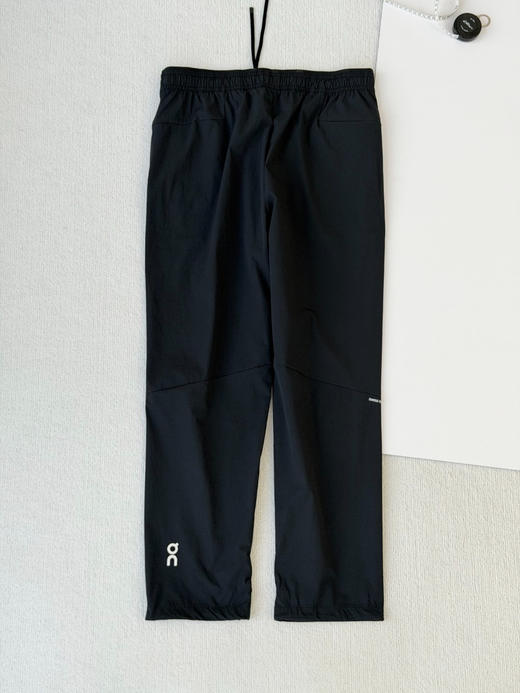原单正品 On昂跑All-Day系列全天候休闲直筒轻透速干神裤，

颜色：黑色 灰色 
尺码：s-3xl 商品图2