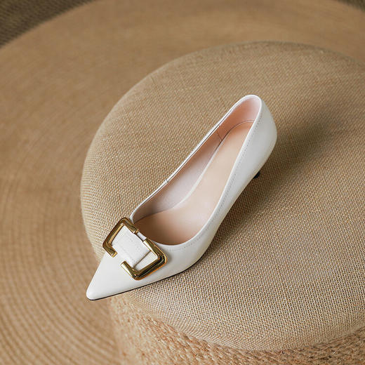 【预售5天】牛皮浅口单鞋女细跟真皮法式方扣工作鞋气质尖头小高跟鞋CZ&CZ167 商品图3