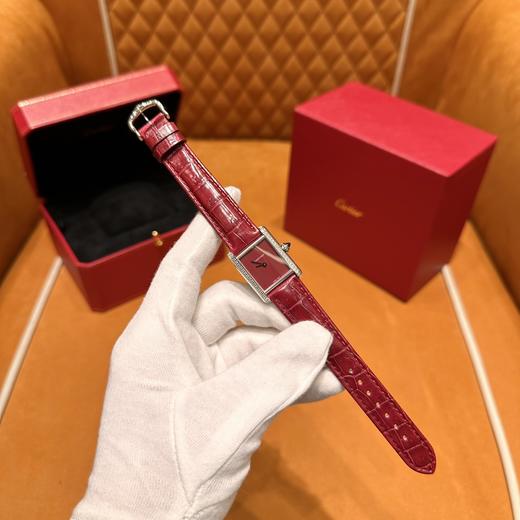 卡地亚 坦克系列腕表 石英瑞士进口超薄高效能机芯尺寸:27x22mm 商品图1