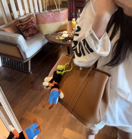 爱玛花园自然摔荔枝纹纯牛皮包包 商品图1