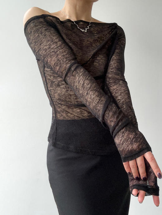 ranyepersonal｜PARADOX25RO02-2 不规则褶皱黑色打底衫 [ 黑 ] 商品图8