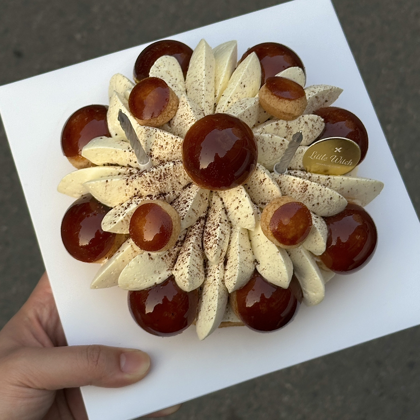 LITTLE WITCH香草焦糖巧克力圣多诺黑生日糕 6英寸