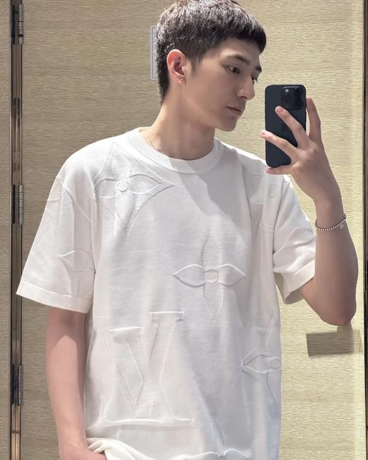 驴家 25ss暗纹浮雕大花针织短袖 白色 男女同款（DY） 商品图0